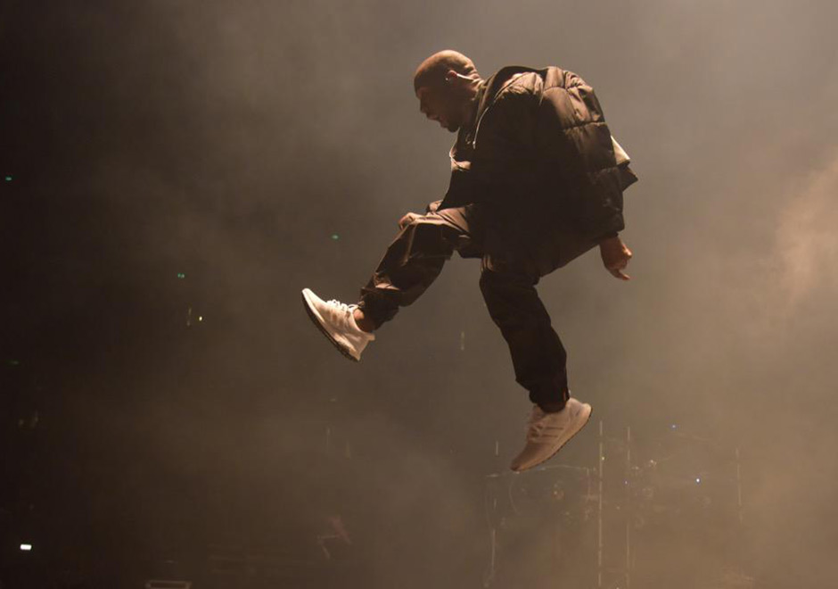 Kanye West’s Full Performance at Powerhouse 2015