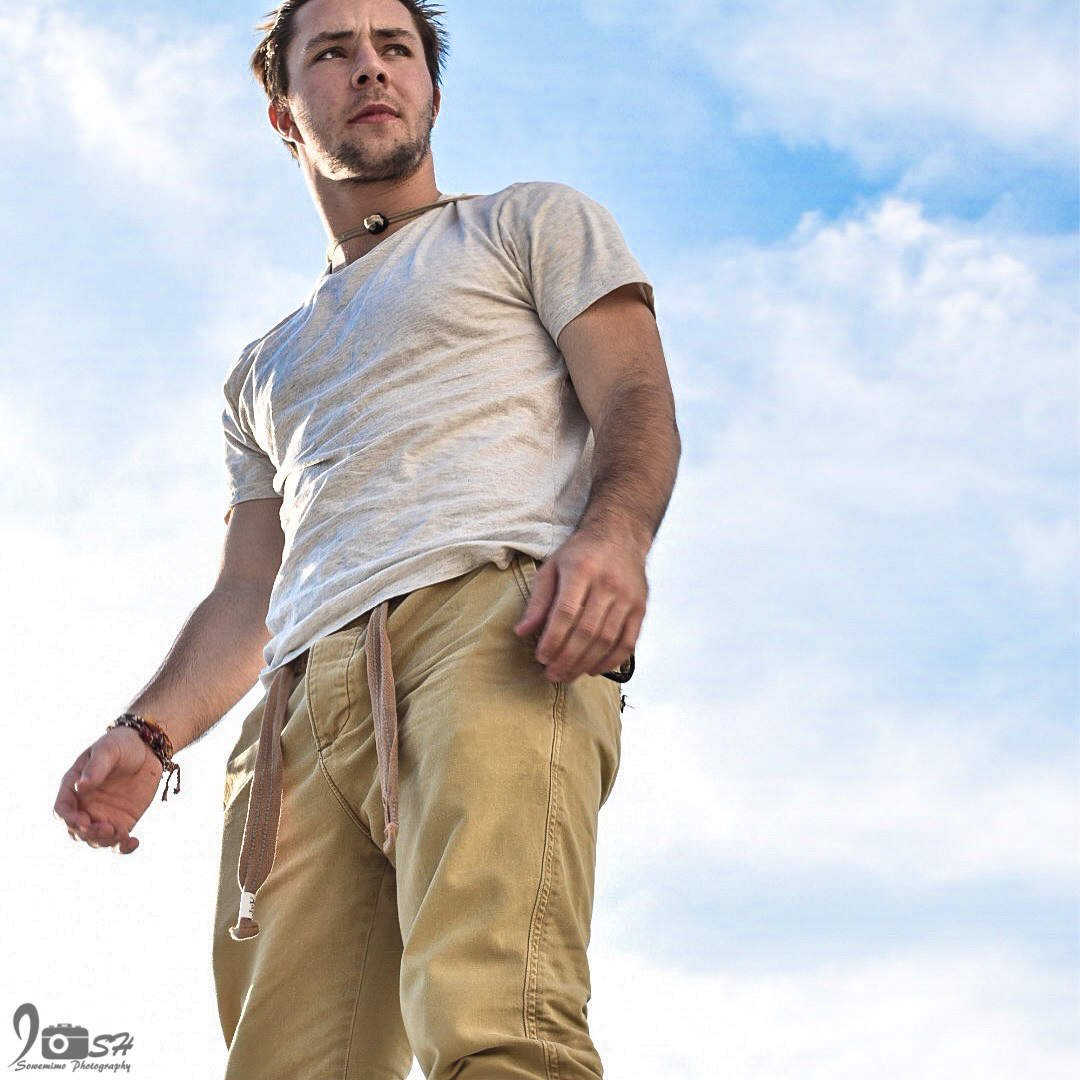 Leif Womack x TUT “Something Different”