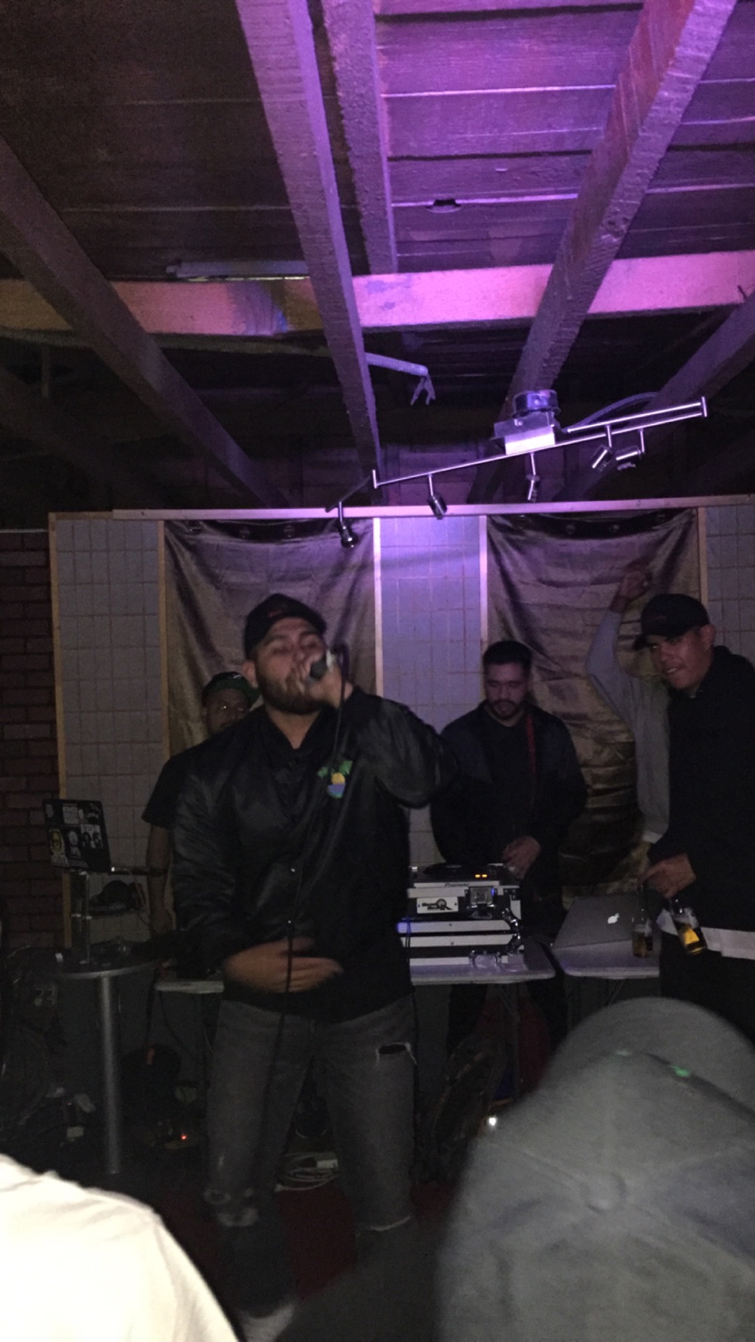 ChinkyEyedLA’s Latin Nights Show Review