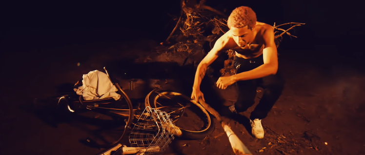 Comethazine – “Bands” Music Video Prod. by Foreign Heat Dir. by Cole Bennett