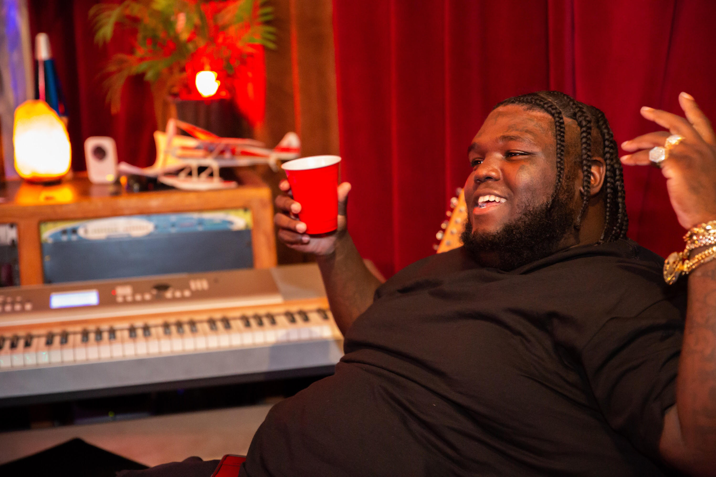 Pacman Da Gunman – “Loyalty” Music Video