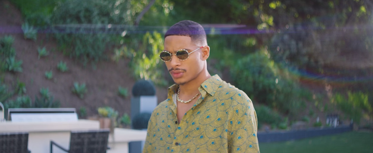 Arin Ray – “Communication” Music Video Feat. DRAM