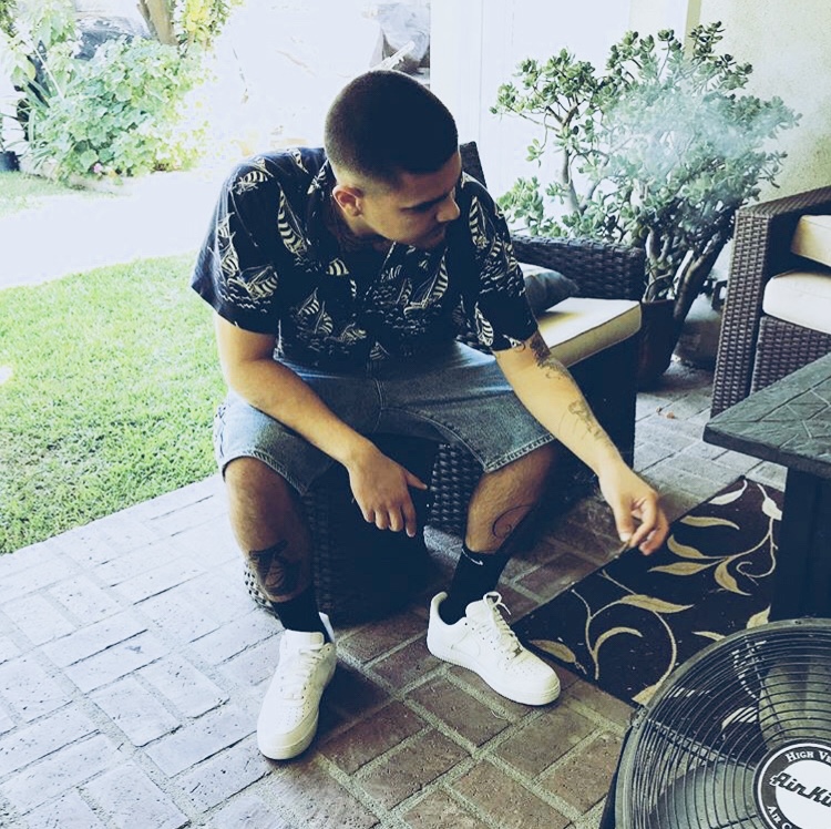 6Villa “Pose 4 Me” Prod. Zayce Hundo