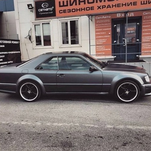 Bale x Y2 x T.F – “Cieling Fns”