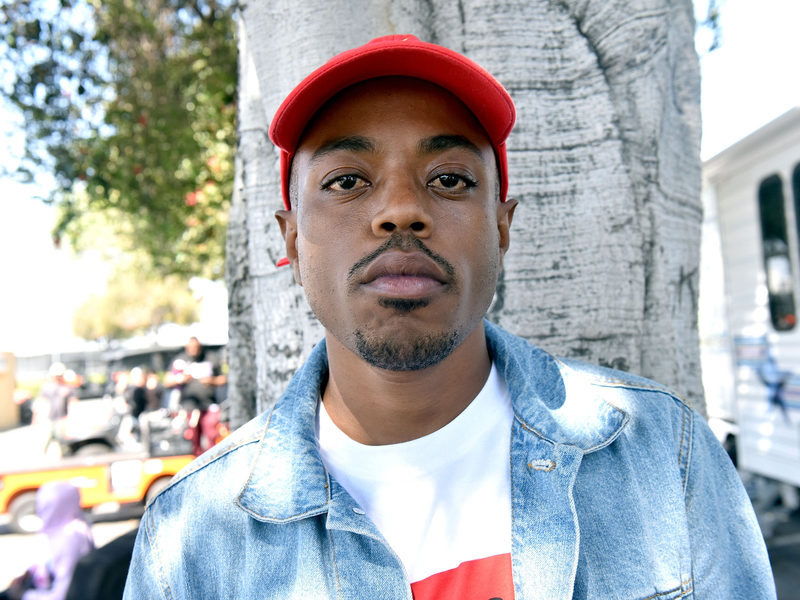 Boogie – “Skydive” Music Video