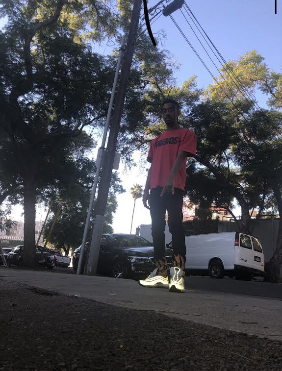 Trederaye Goes In On “Mood”