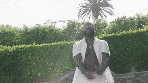 Griff Tyler Plays Masseur In “Forehead Kisses”